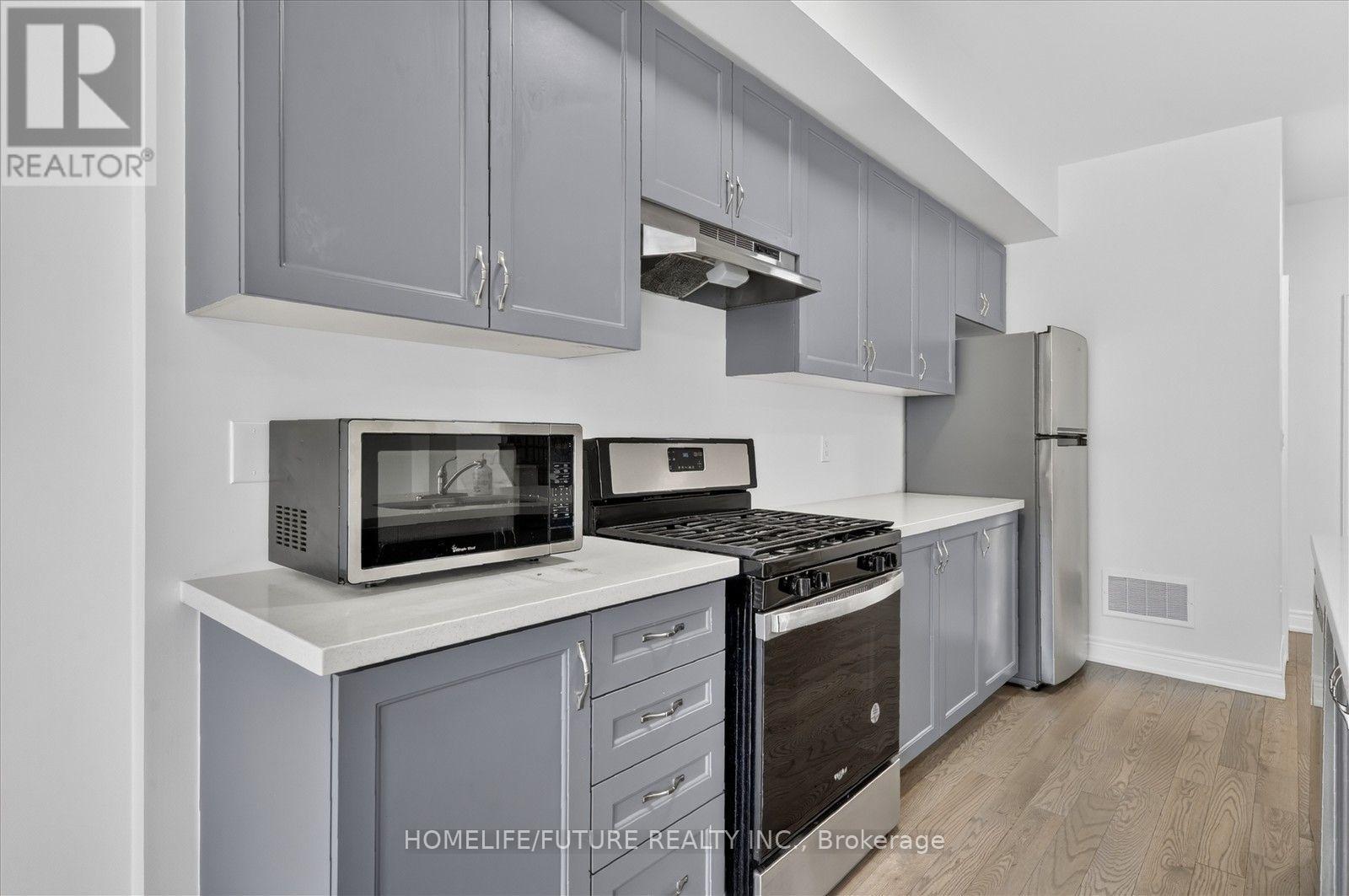 291 Kirkham Drive, Markham, Ontario  L3S 0E9 - Photo 11 - N13702894
