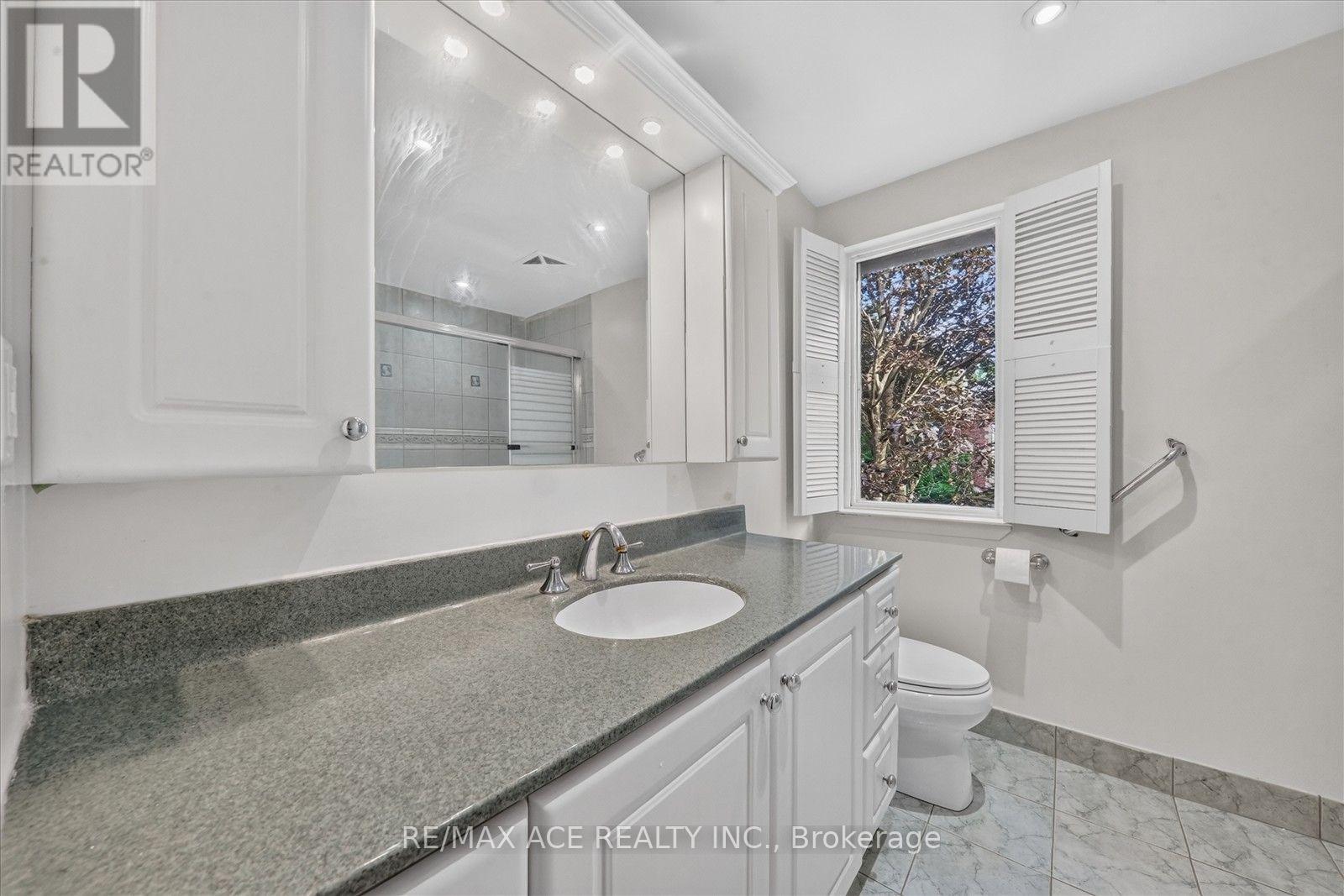 65 Cricklewood Crescent, Markham, Ontario  L3T 4T8 - Photo 25 - N13702900