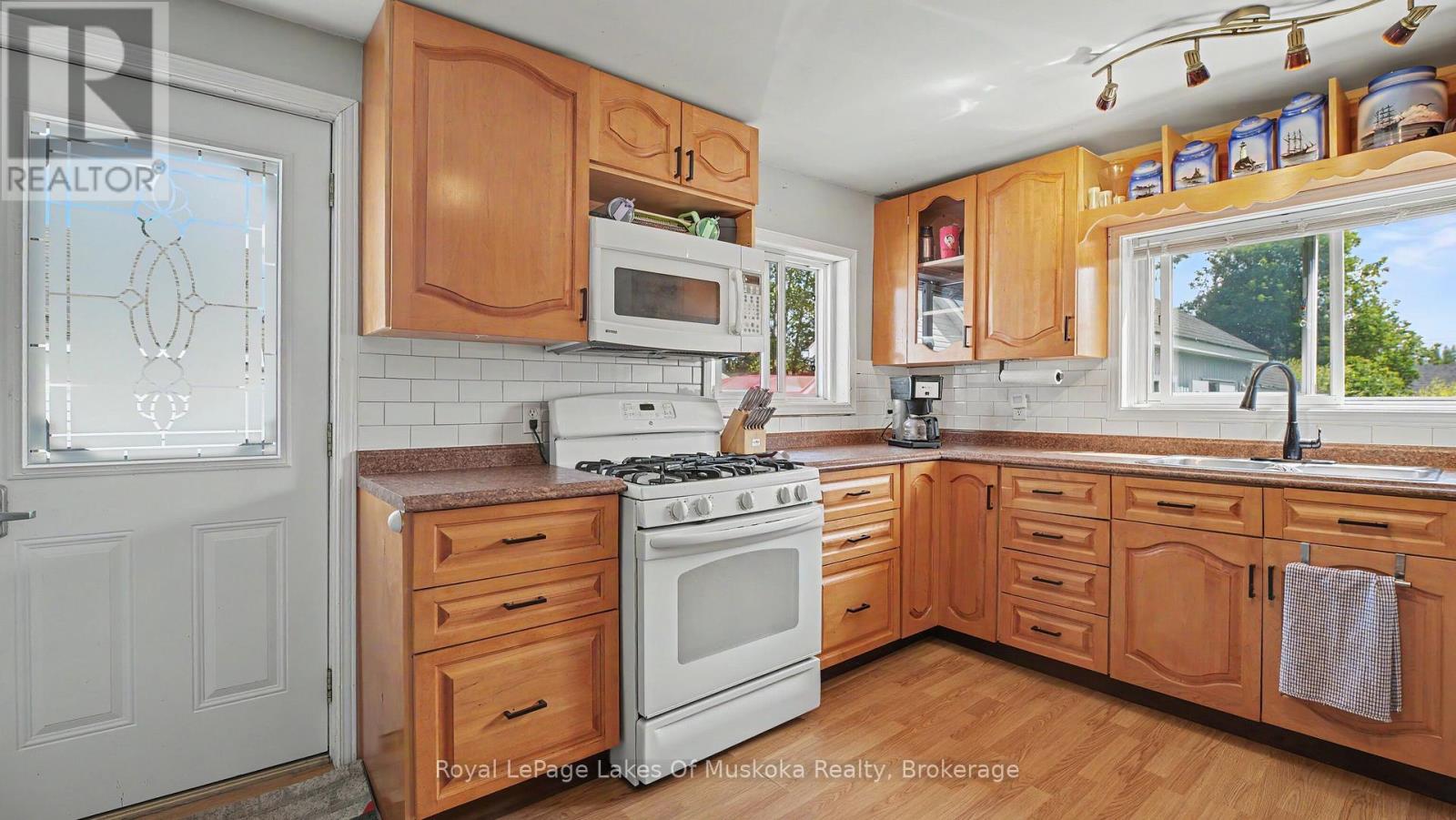 7 Maple Street, South River, Ontario  P0A 1X0 - Photo 3 - X13702904