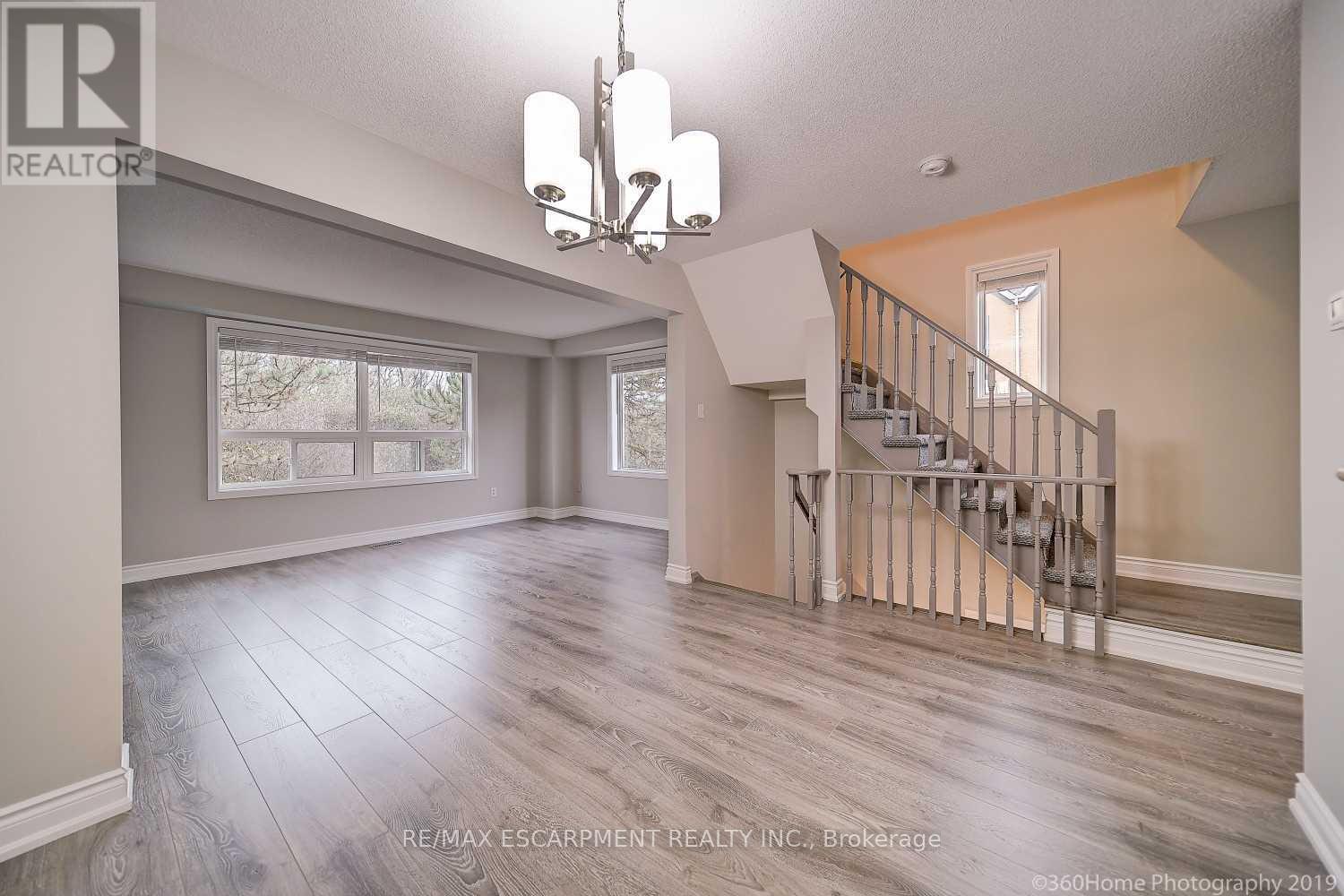 19 - 2300 Brays Lane, Oakville, Ontario L6M 3J9 - Photo 5 - W13702858