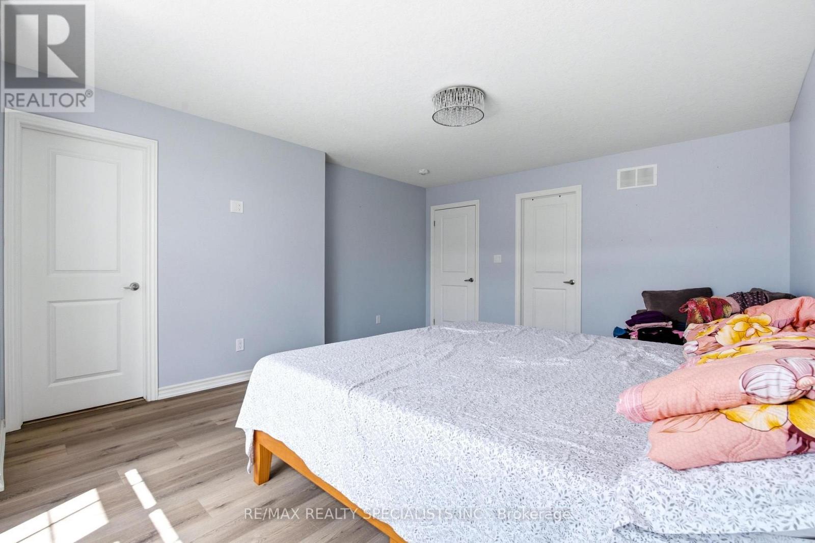 128 Law Drive, Guelph, Ontario  N1E 0M2 - Photo 21 - X13702862