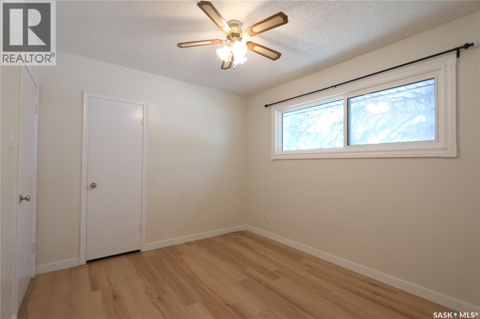 2910 Avonhurst Drive, Regina, Saskatchewan  S4R 3J5 - Photo 22 - SK046357