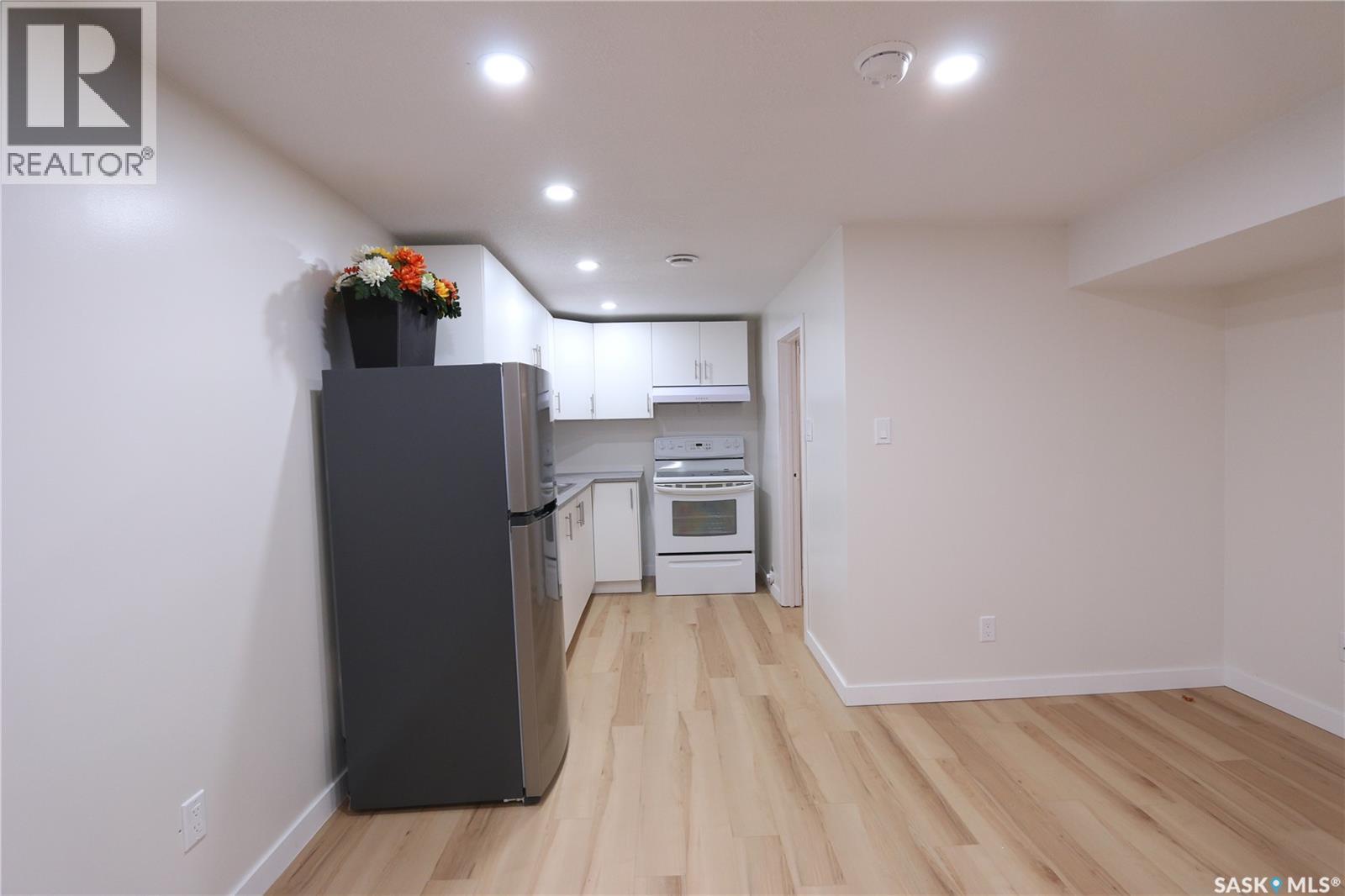 2910 Avonhurst Drive, Regina, Saskatchewan  S4R 3J5 - Photo 29 - SK046357