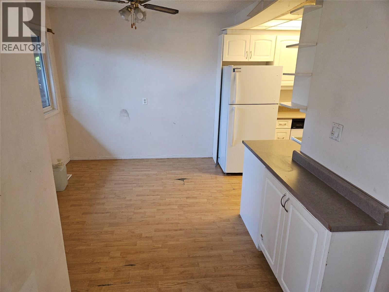 915 Dogwood Street, Creston, British Columbia  V0B 1G3 - Photo 3 - 10398270