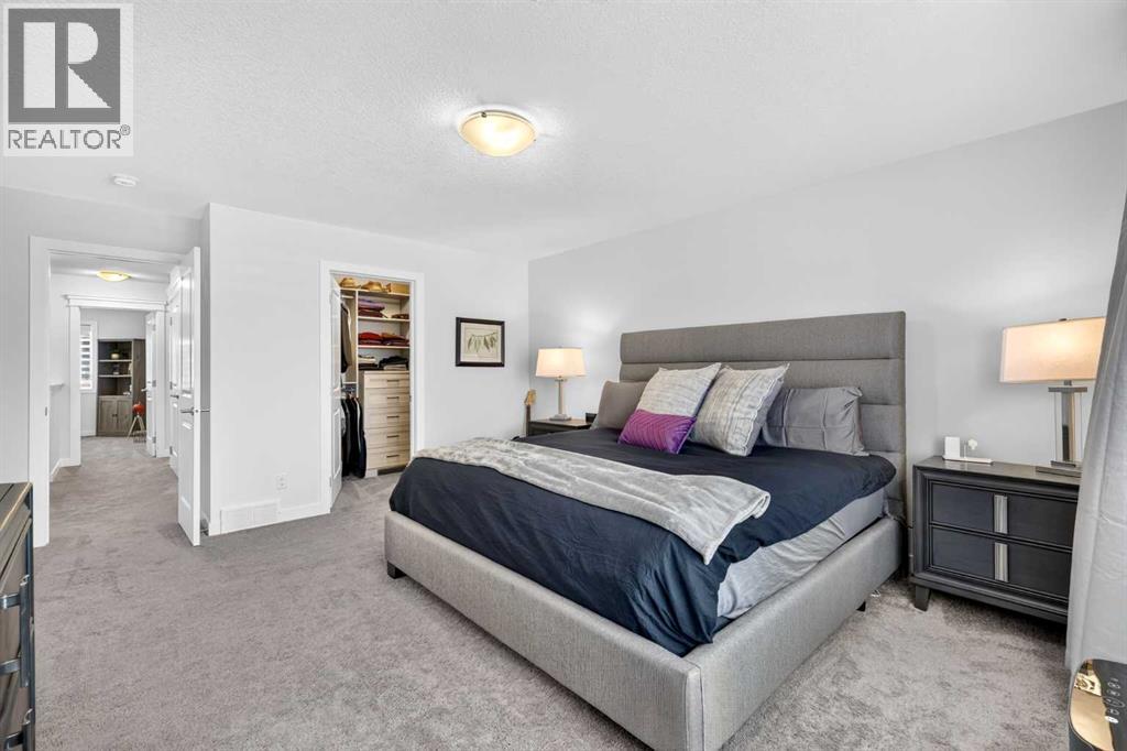 132 Creekside Drive SW, Calgary, Alberta  T2X 4R5 - Photo 15 - A2339157