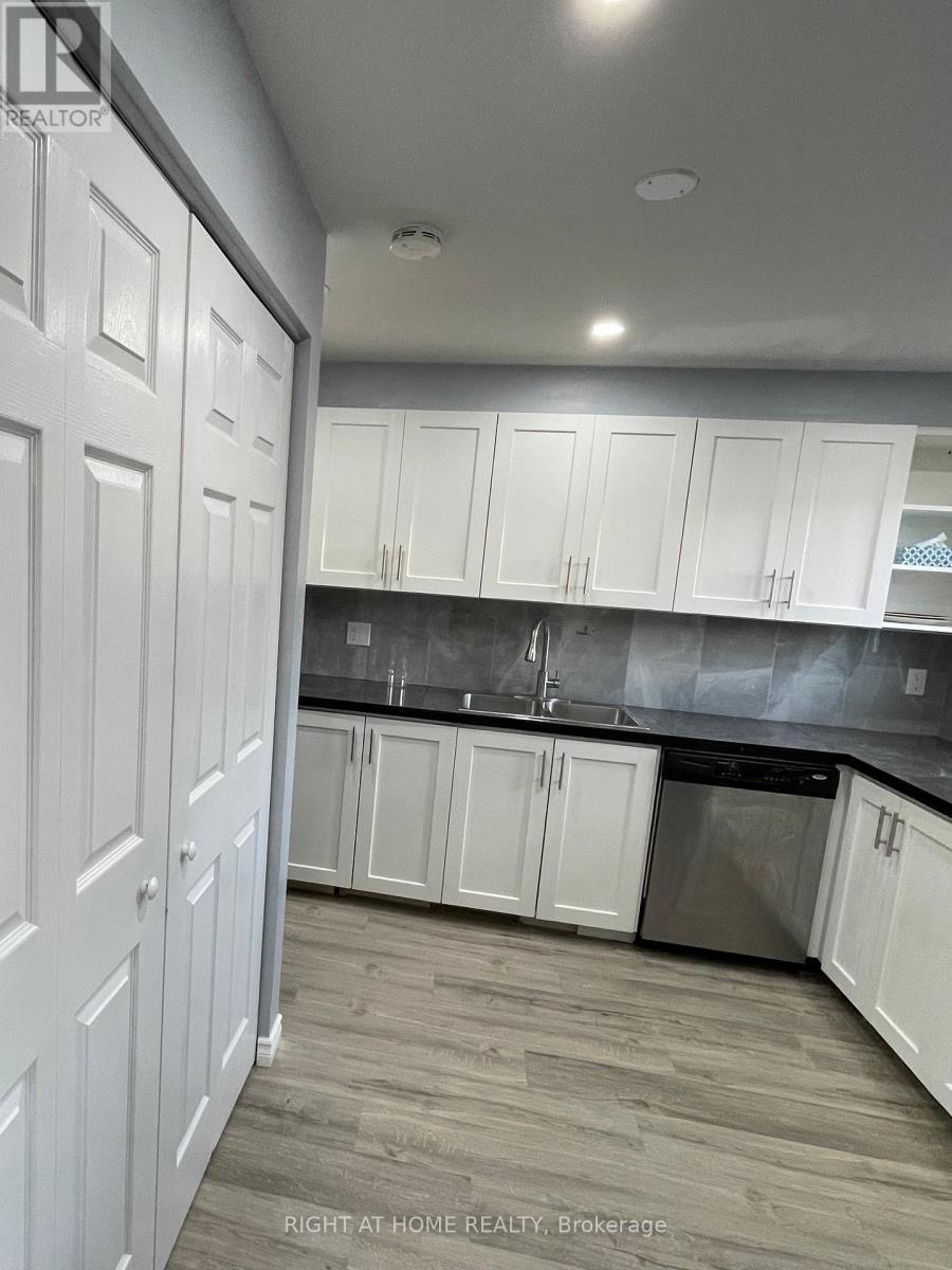 4b Millrise Lane, Ottawa, Ontario  K2G 5E5 - Photo 6 - X13702928