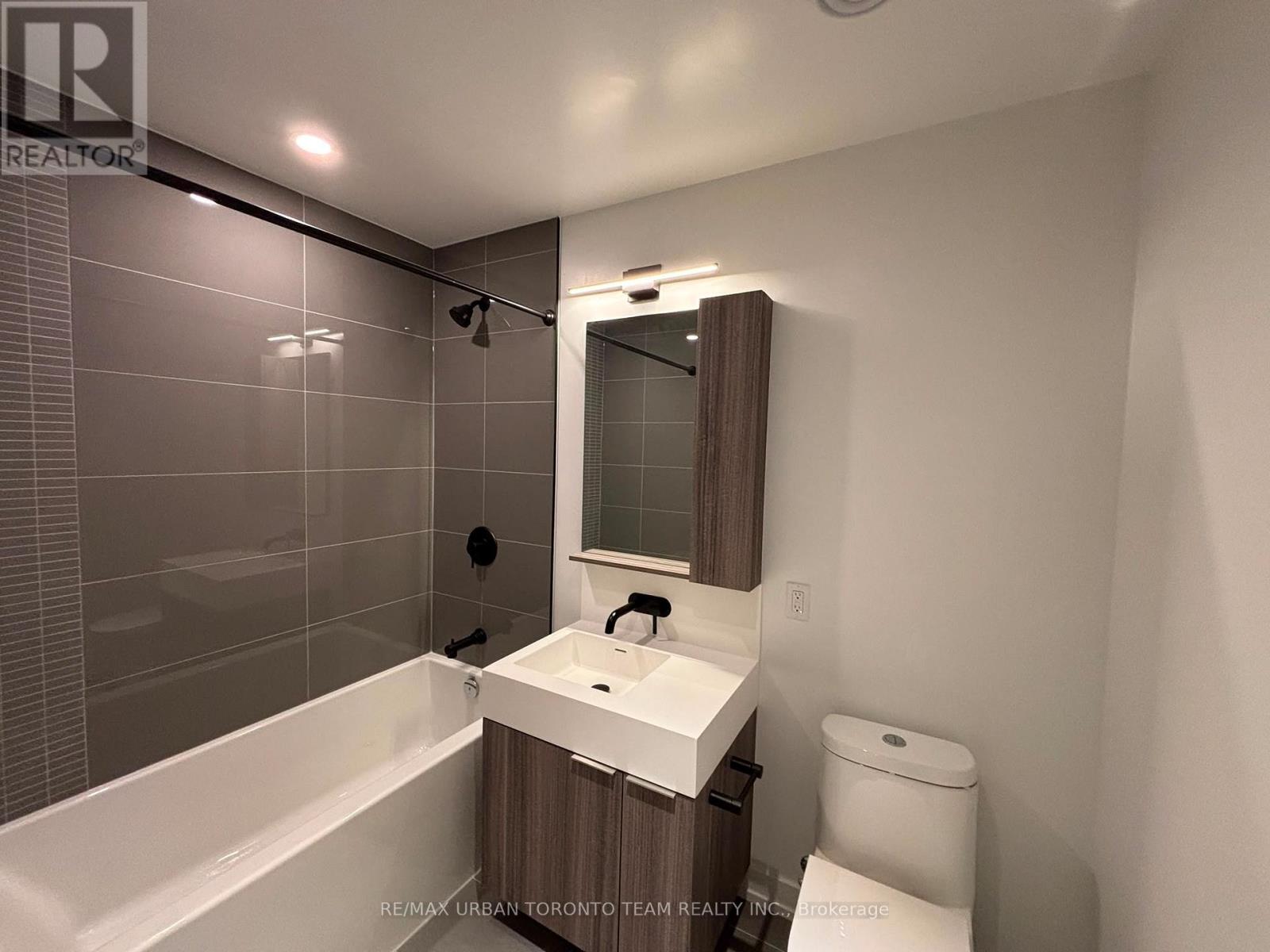 3008 - 127 Broadway Avenue, Toronto (Mount Pleasant West), Ontario  M4P 1V4 - Photo 6 - C13702912