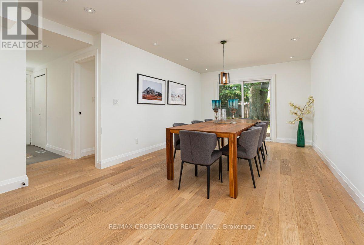 132 Collingsbrook Boulevard, Toronto, Ontario  M1W 1M7 - Photo 14 - E13702924