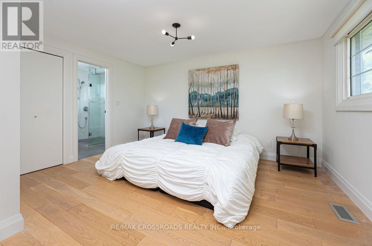 132 Collingsbrook Boulevard, Toronto, Ontario  M1W 1M7 - Photo 16 - E13702924