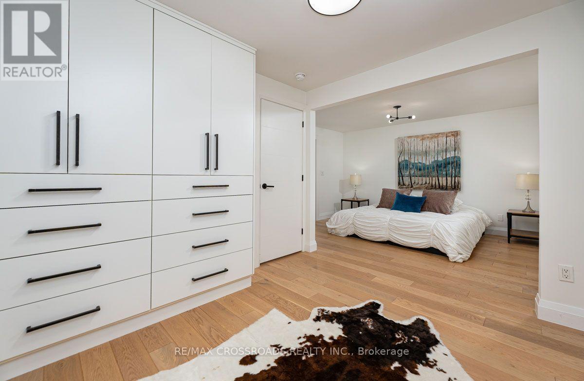 132 Collingsbrook Boulevard, Toronto, Ontario  M1W 1M7 - Photo 18 - E13702924