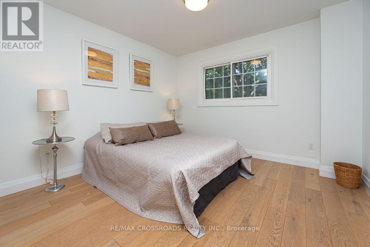 132 Collingsbrook Boulevard, Toronto, Ontario  M1W 1M7 - Photo 21 - E13702924