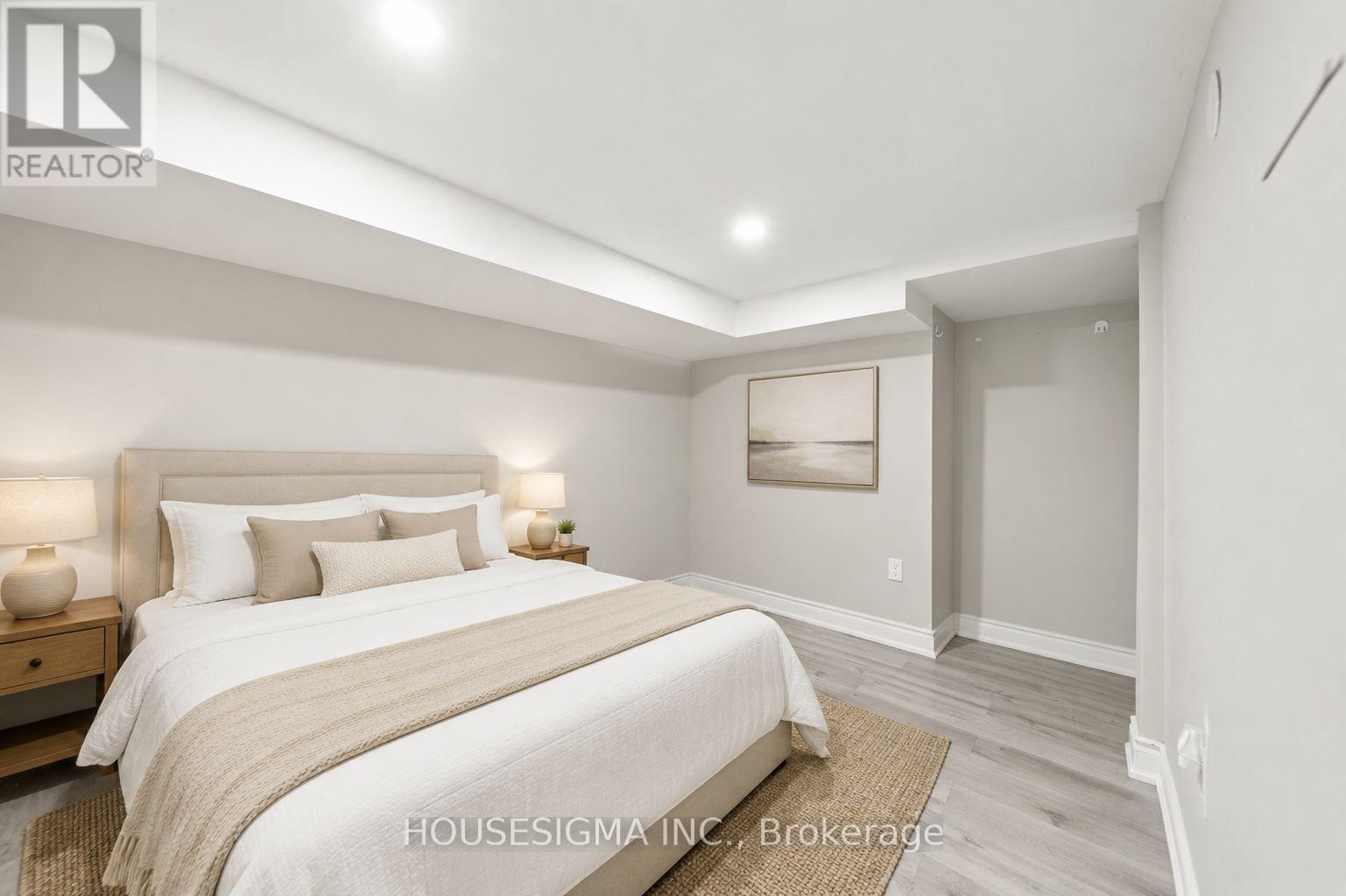 3266 Weatherford Road, Mississauga, Ontario  L5M 7X6 - Photo 47 - W13702926