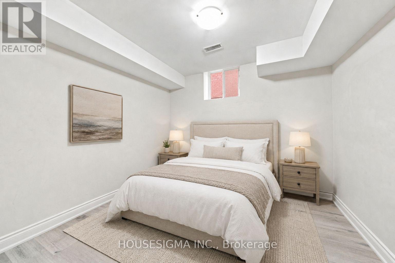 3266 Weatherford Road, Mississauga, Ontario  L5M 7X6 - Photo 49 - W13702926