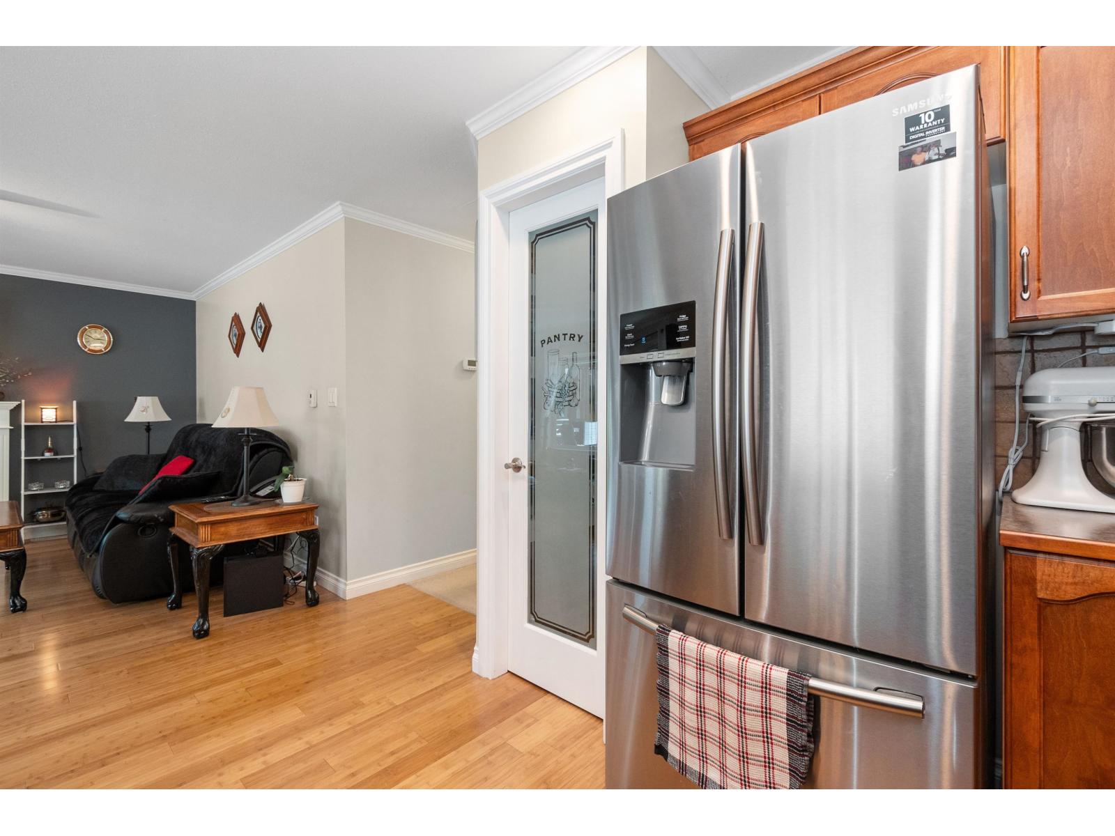 66022 Park Avenue, Kawkawa Lake, Hope, British Columbia  V0X 1L1 - Photo 5 - R3157940