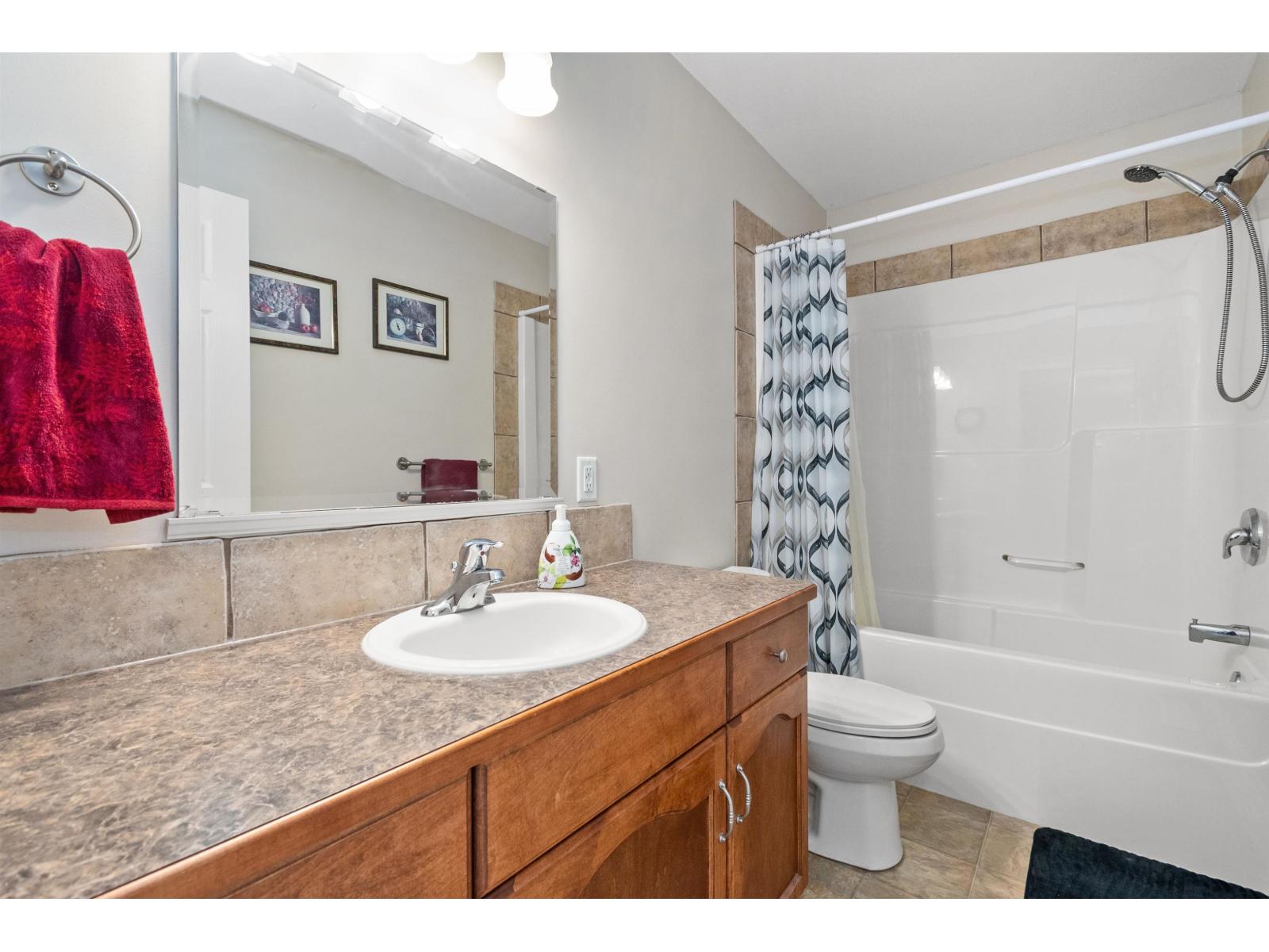 66022 Park Avenue, Kawkawa Lake, Hope, British Columbia  V0X 1L1 - Photo 16 - R3157940