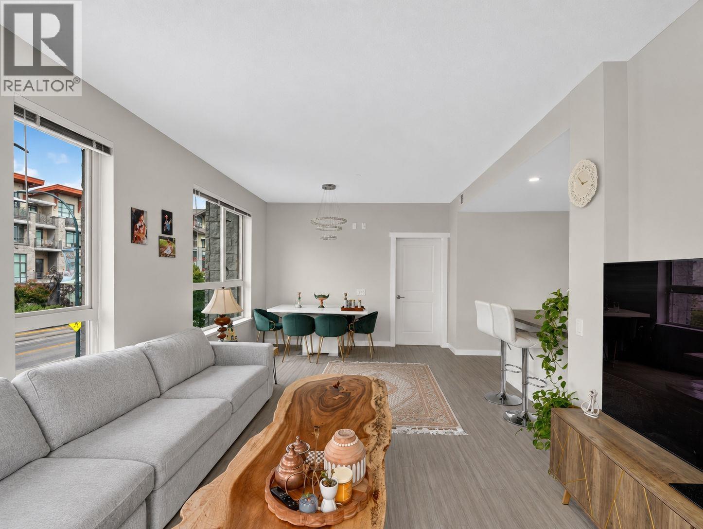 205 2663 Library Lane, North Vancouver, British Columbia  V7J 0B9 - Photo 5 - R3158001