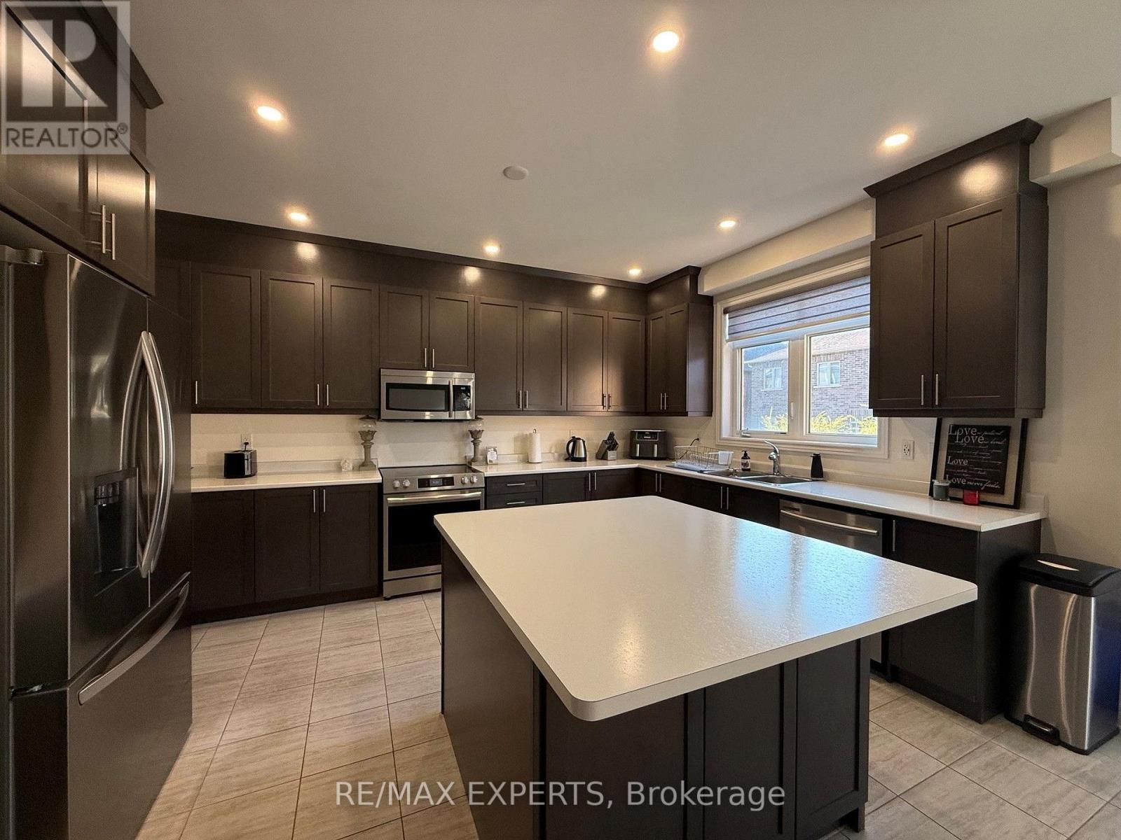 1454 Tomkins Road, Innisfil, Ontario  L9S 0M8 - Photo 7 - N13702860