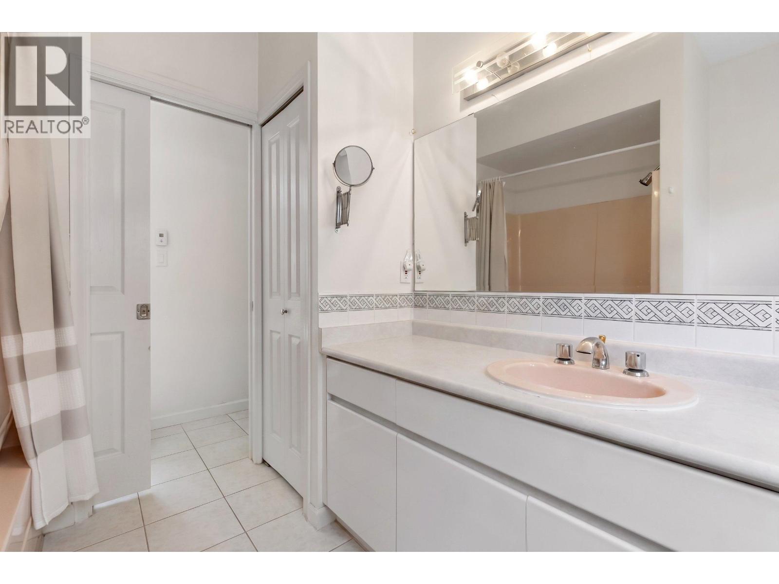 1620 Fell Avenue, Burnaby, British Columbia  V5B 3Z5 - Photo 13 - R3158002