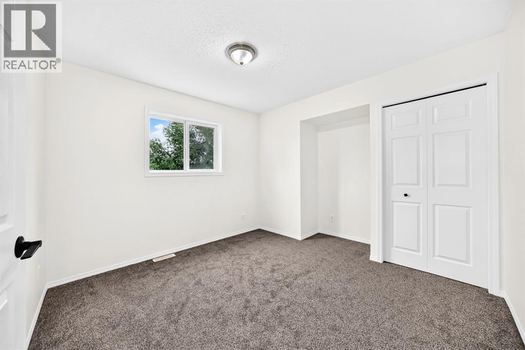 262 Coventry Court NE, Calgary, Alberta  T3K 5E8 - Photo 24 - A2331941