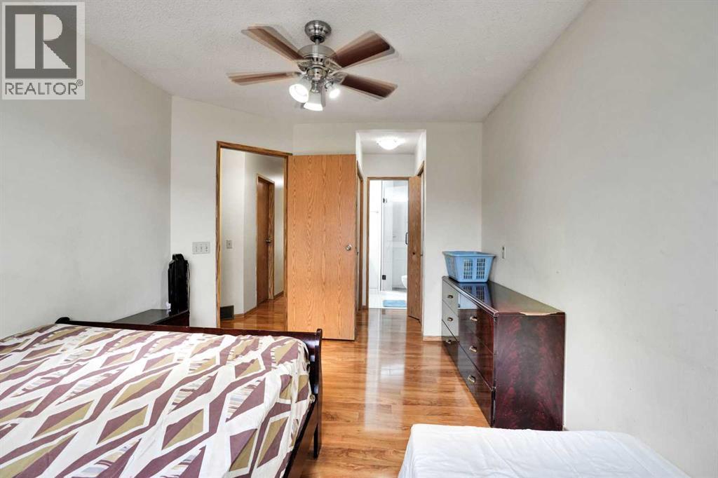 28 Martinridge Road NE, Calgary, Alberta  T3J 3L4 - Photo 22 - A2337907
