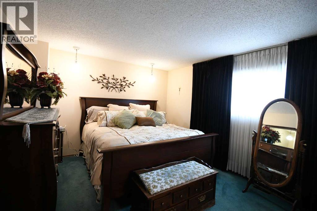 168 Templewood Drive NE, Calgary, Alberta  T1Y 4G8 - Photo 21 - A2334392