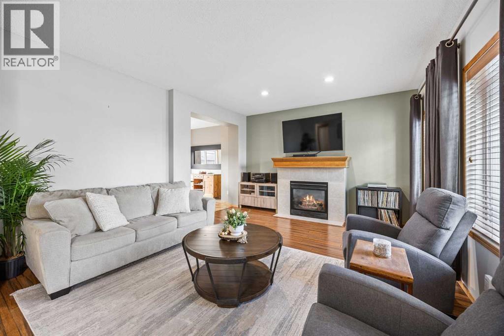 4446 Elgin Avenue SE, Calgary, Alberta  T2Z 4W1 - Photo 4 - A2339151