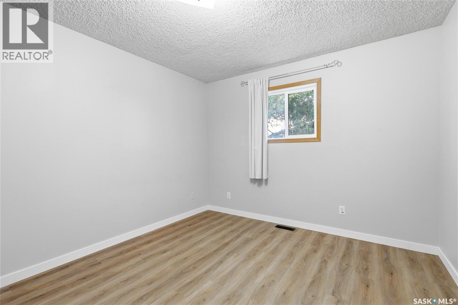 3802 Rae Street, Regina, Saskatchewan  S4S 1K6 - Photo 19 - SK046285