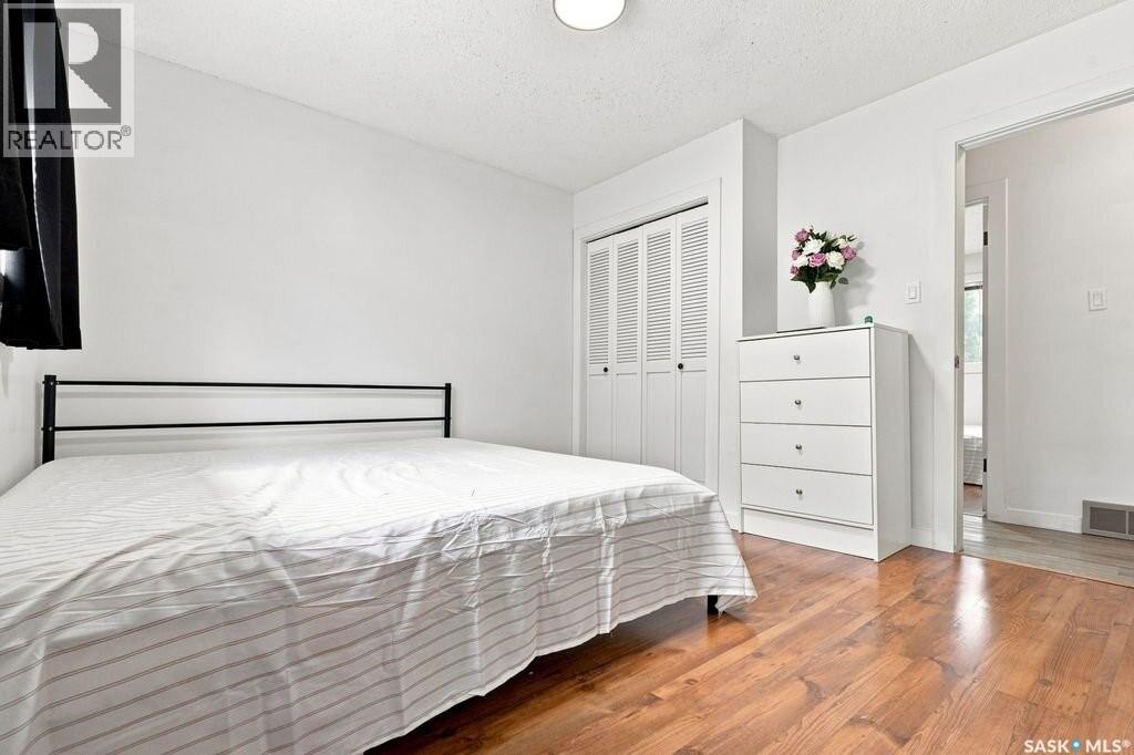 1535 Laura Avenue, Saskatoon, Saskatchewan S7N 2R8 - Photo 10 - SK046293