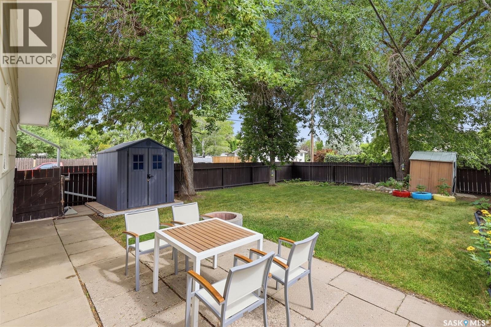 1535 Laura Avenue, Saskatoon, Saskatchewan S7N 2R8 - Photo 28 - SK046293
