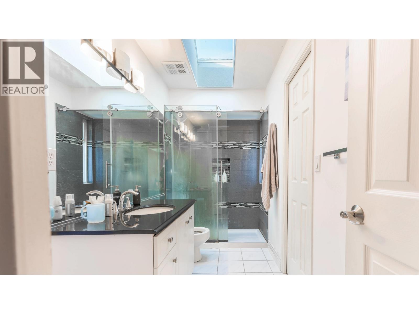 12431 Harrison Avenue, Richmond, British Columbia  V6M 4M3 - Photo 17 - R3157594