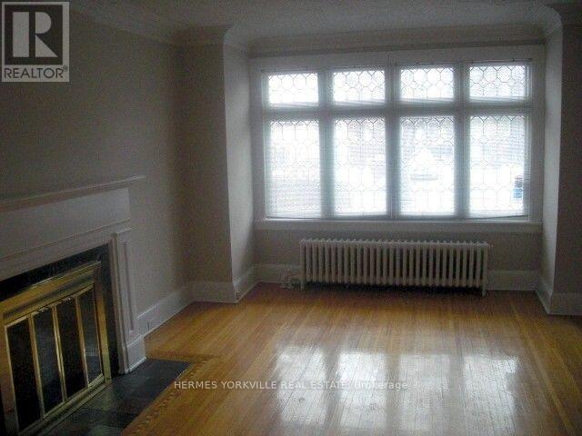 157 Chiltern Hill Road, Toronto, Ontario  M6C 3C3 - Photo 2 - C13702938