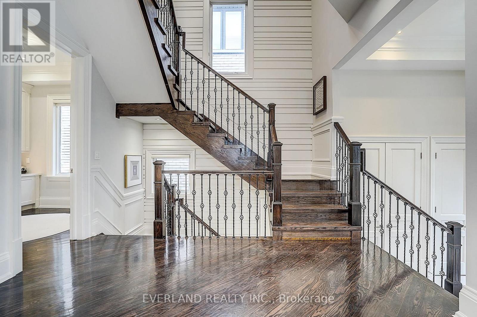 274 Joicey Boulevard, Toronto, Ontario  M5M 2V7 - Photo 11 - C13702940