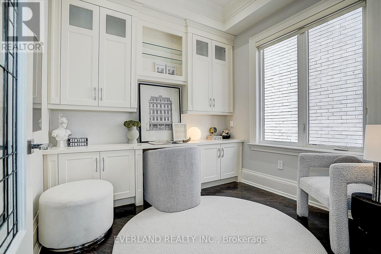274 Joicey Boulevard, Toronto, Ontario  M5M 2V7 - Photo 12 - C13702940