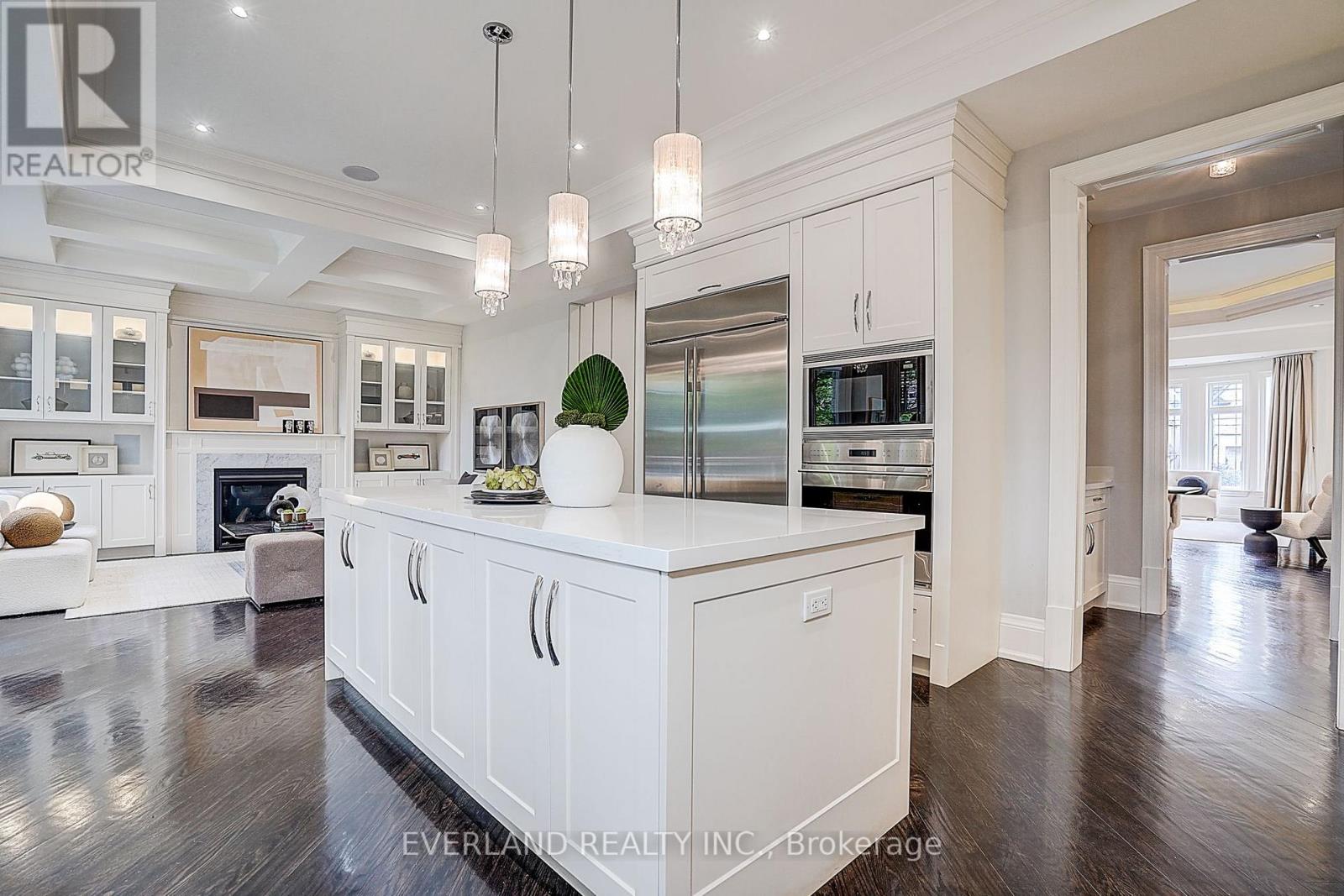 274 Joicey Boulevard, Toronto, Ontario  M5M 2V7 - Photo 20 - C13702940