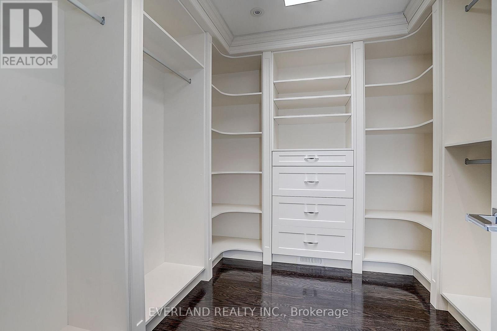 274 Joicey Boulevard, Toronto, Ontario  M5M 2V7 - Photo 27 - C13702940