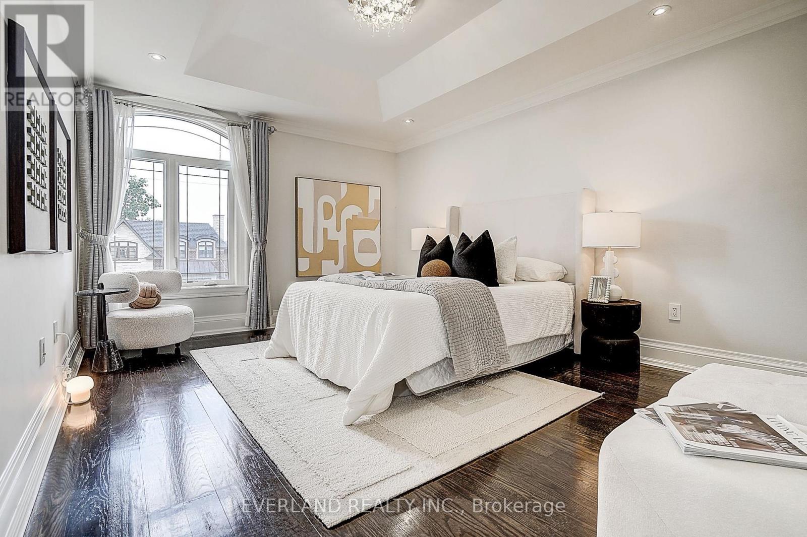 274 Joicey Boulevard, Toronto, Ontario  M5M 2V7 - Photo 32 - C13702940