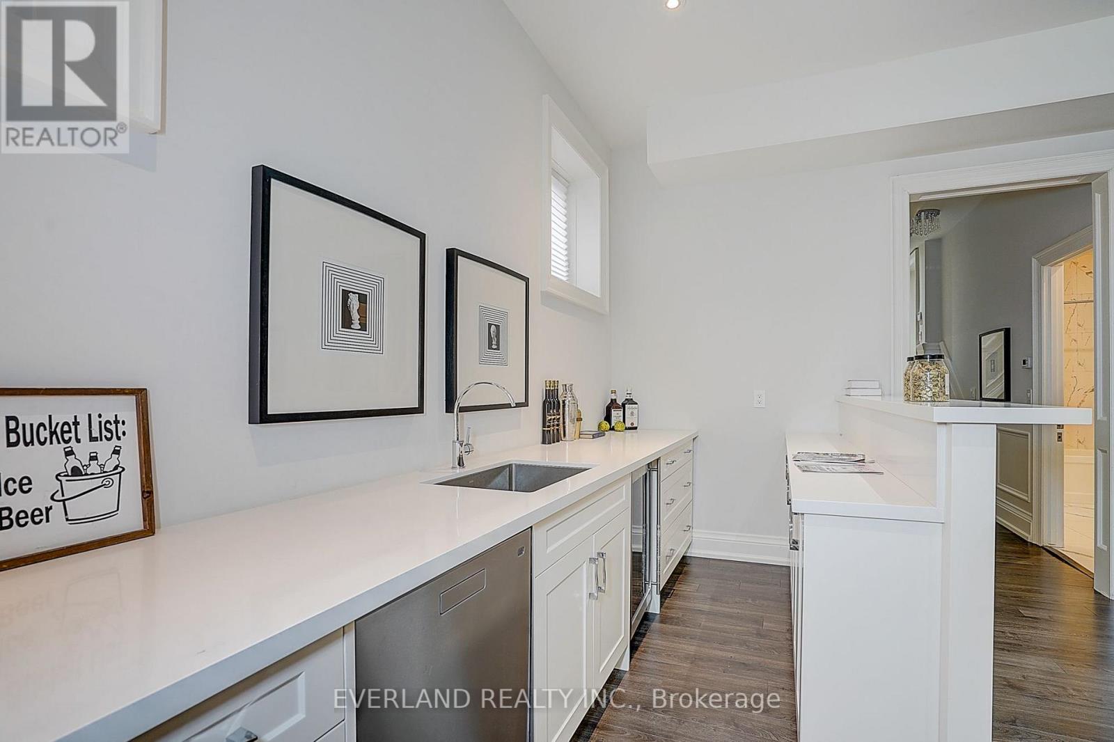 274 Joicey Boulevard, Toronto, Ontario  M5M 2V7 - Photo 38 - C13702940