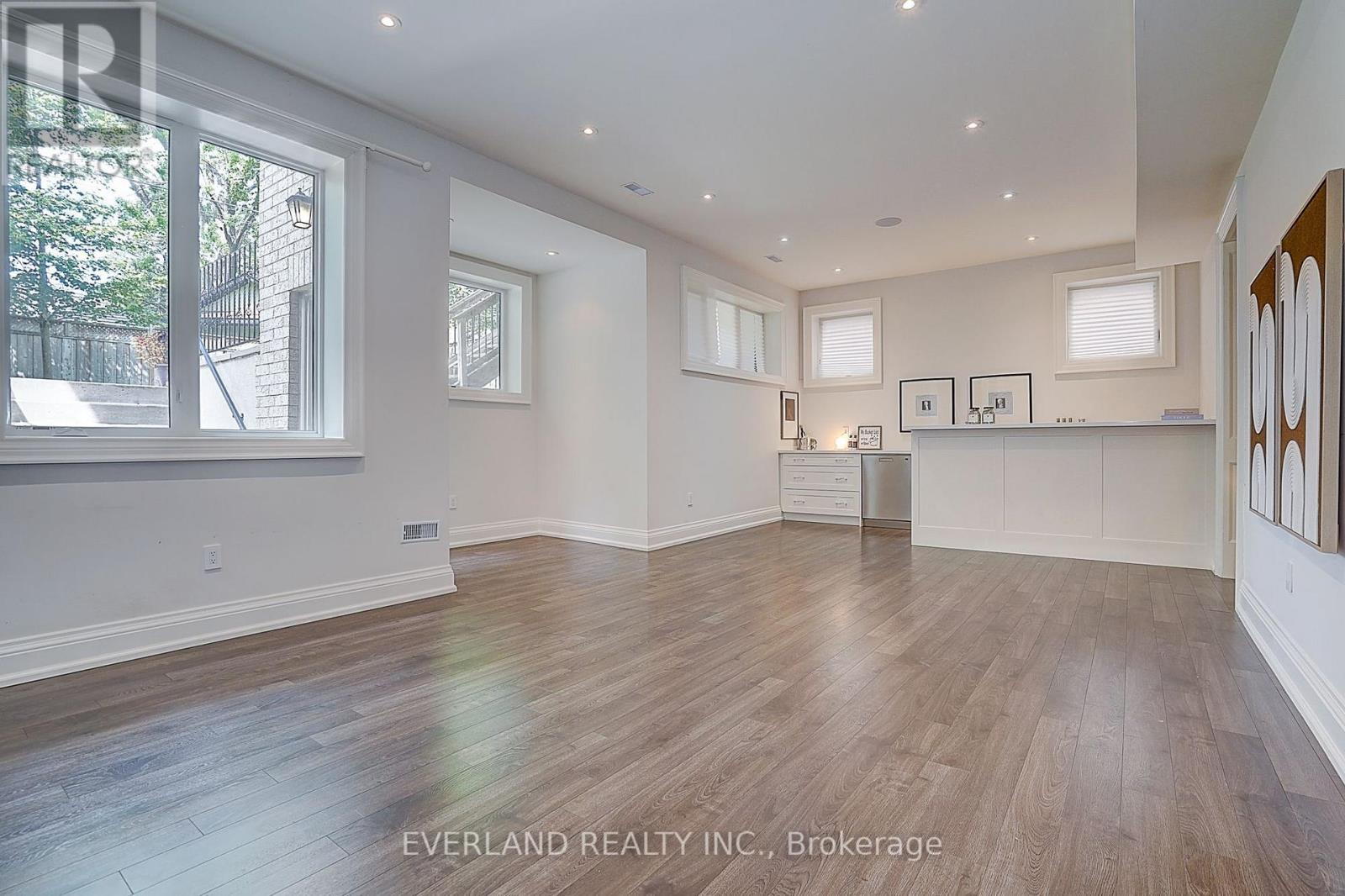 274 Joicey Boulevard, Toronto, Ontario  M5M 2V7 - Photo 39 - C13702940
