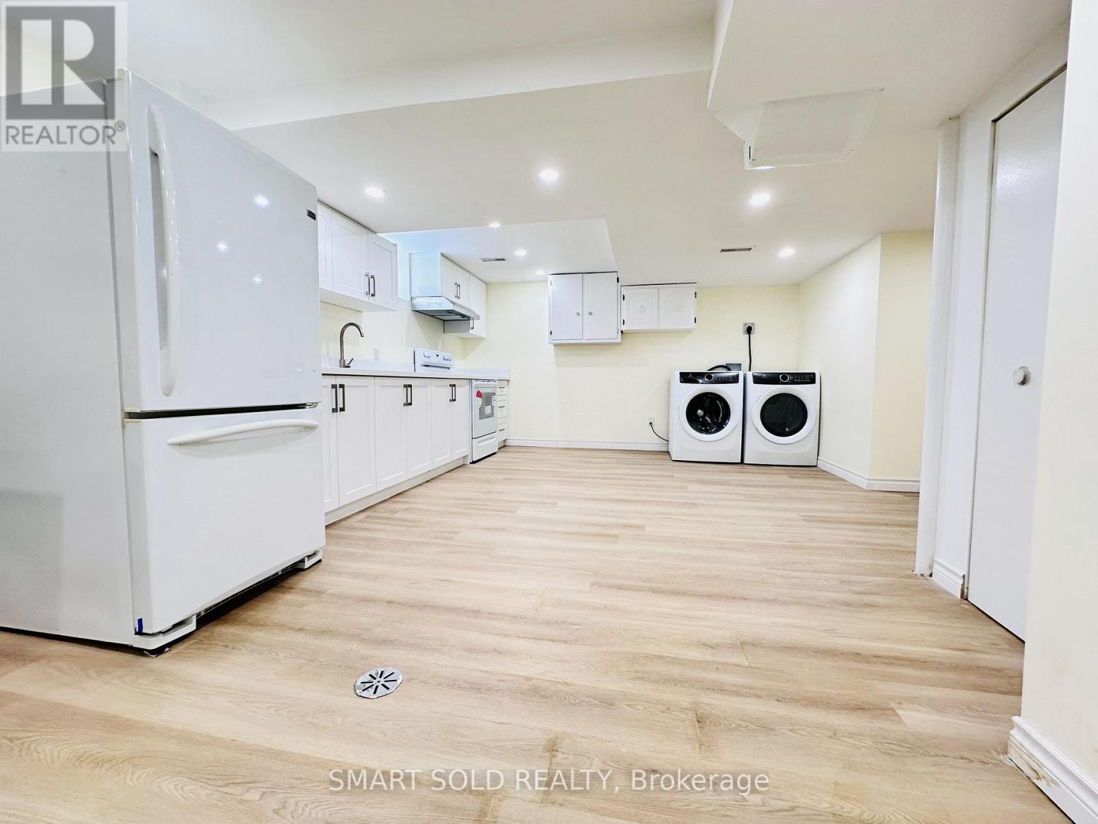 Basement - 22 Hemingway Crescent, Markham, Ontario  L3R 2A4 - Photo 2 - N13702934