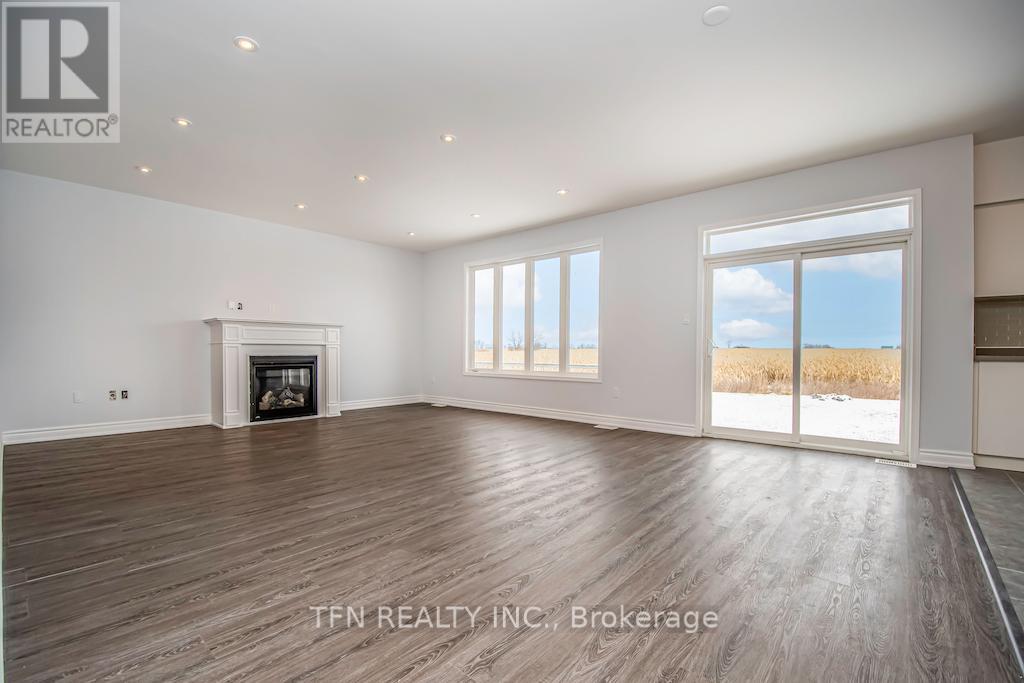 24 Don Hadden Crescent, Brock, Ontario  L0C 1H0 - Photo 2 - N13702960