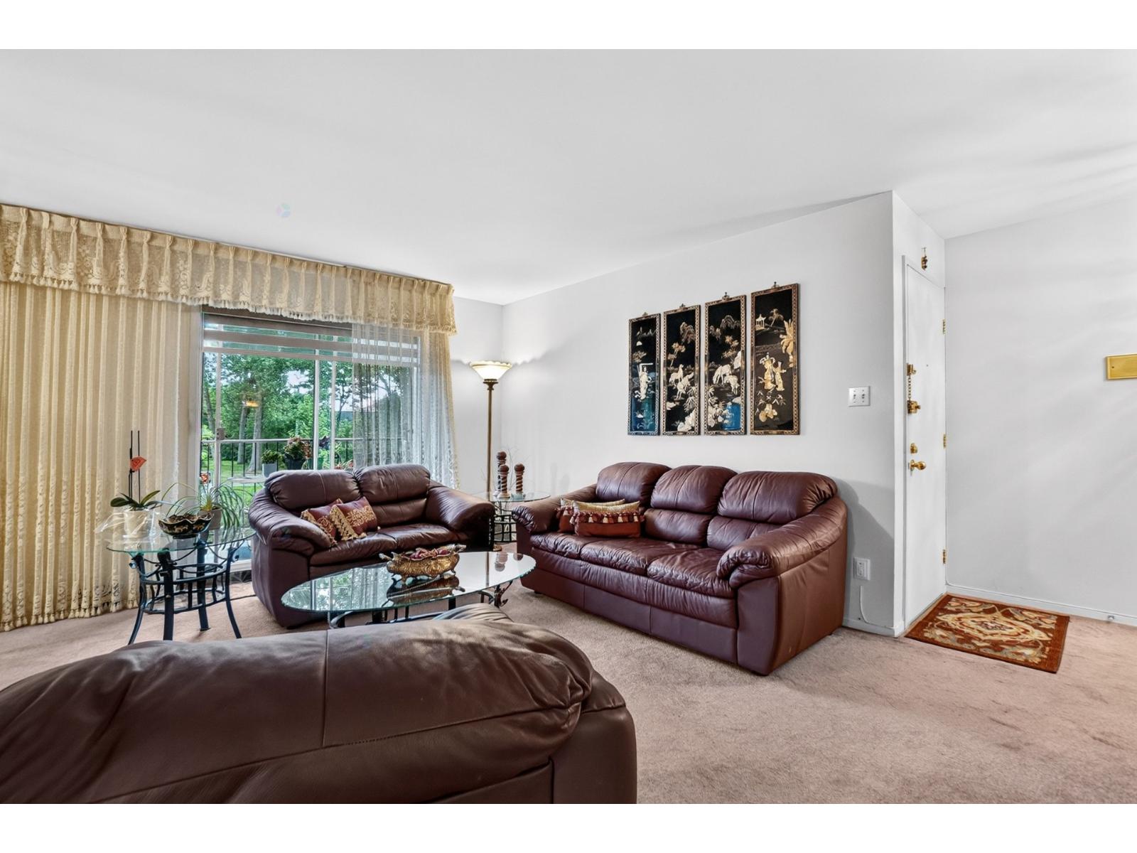 3525 Boul. Perron|#202 Laval (Chomedey) Quebec Canada H7V1P2 3