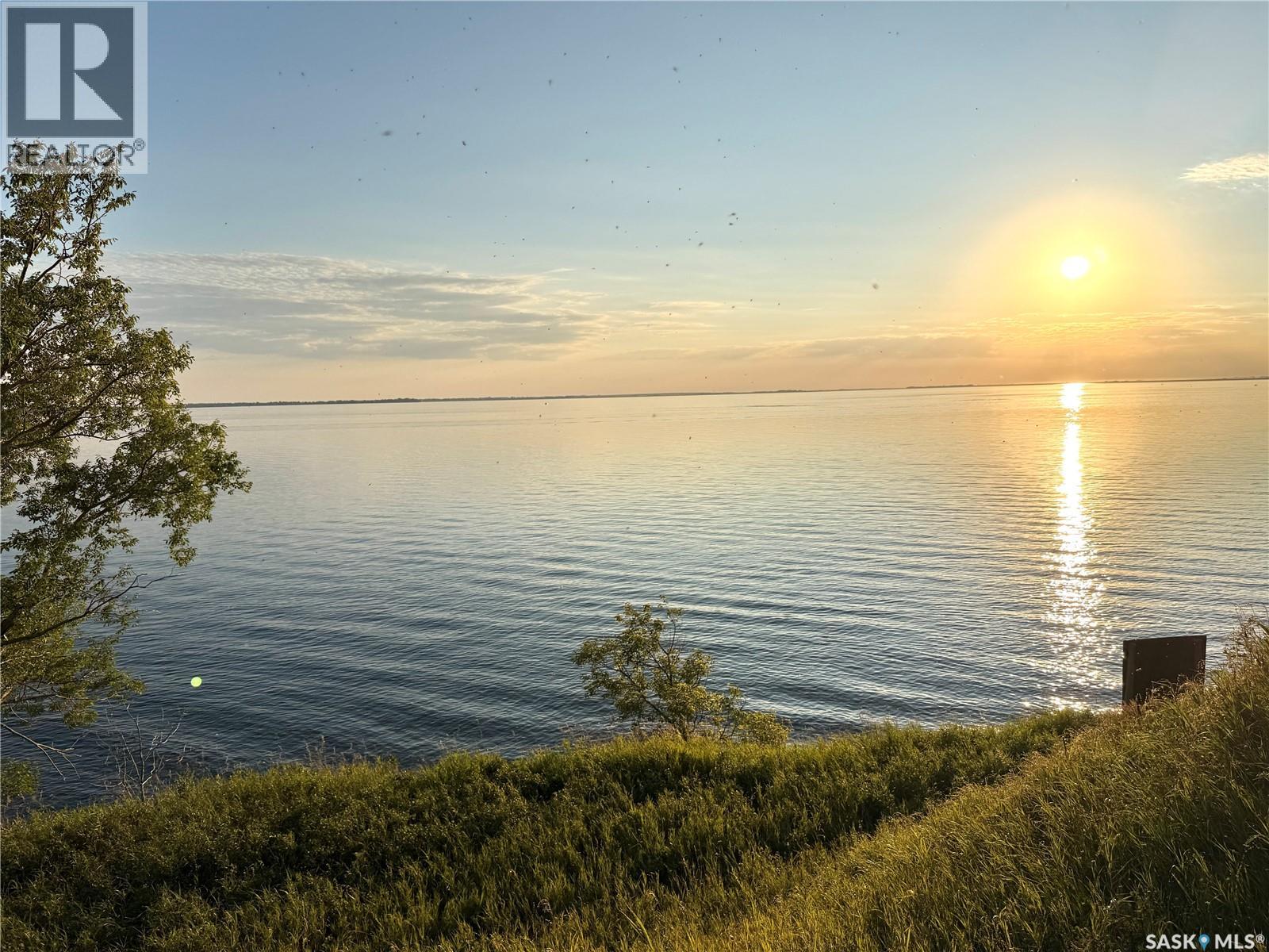 Chatfield Acres, Jackfish Lake, Saskatchewan  S0M 0L0 - Photo 2 - SK046044