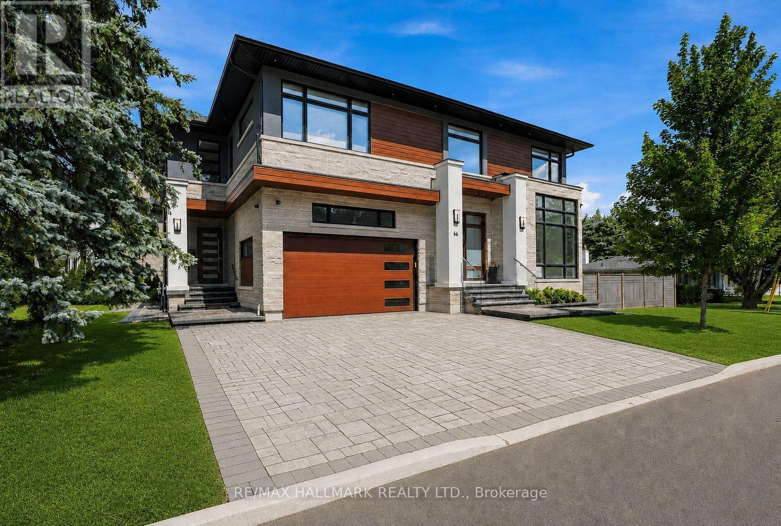 66 FOREST GROVE DRIVE, Toronto, Ontario