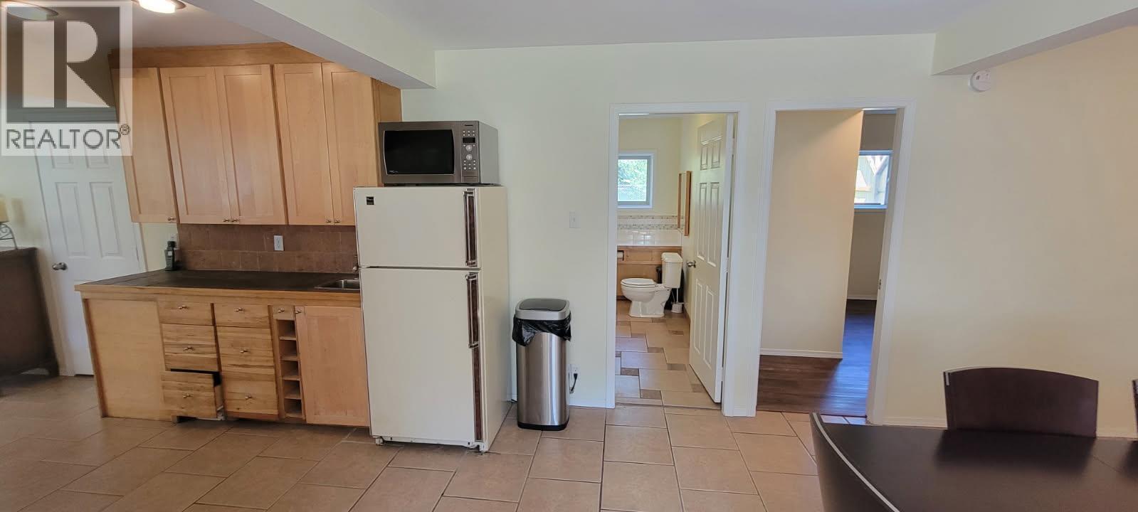 9841 Talbot Road, Nelway, British Columbia  V0G 1Z0 - Photo 35 - 10372904