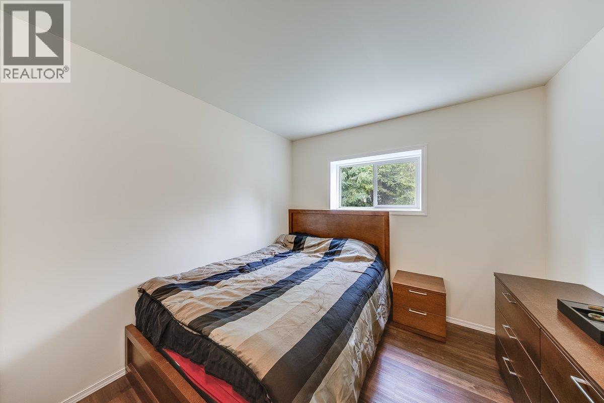 9841 Talbot Road, Nelway, British Columbia  V0G 1Z0 - Photo 66 - 10372904