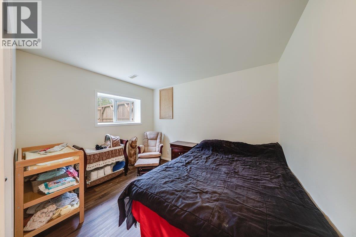9841 Talbot Road, Nelway, British Columbia  V0G 1Z0 - Photo 59 - 10372904