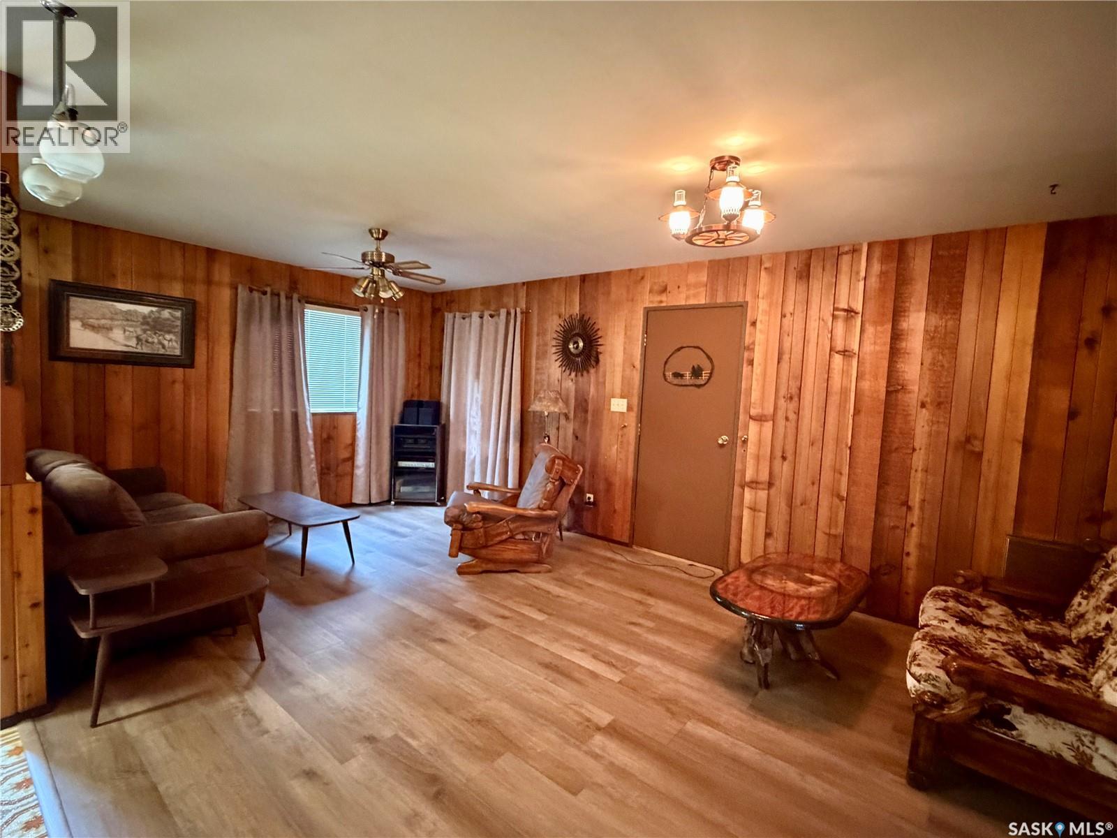 Larson Lake Waterfront Cabins + 3 Quarters Of Land, Spiritwood Rm No. 496, Saskatchewan S0J 2M0 - Photo 27 - SK046332