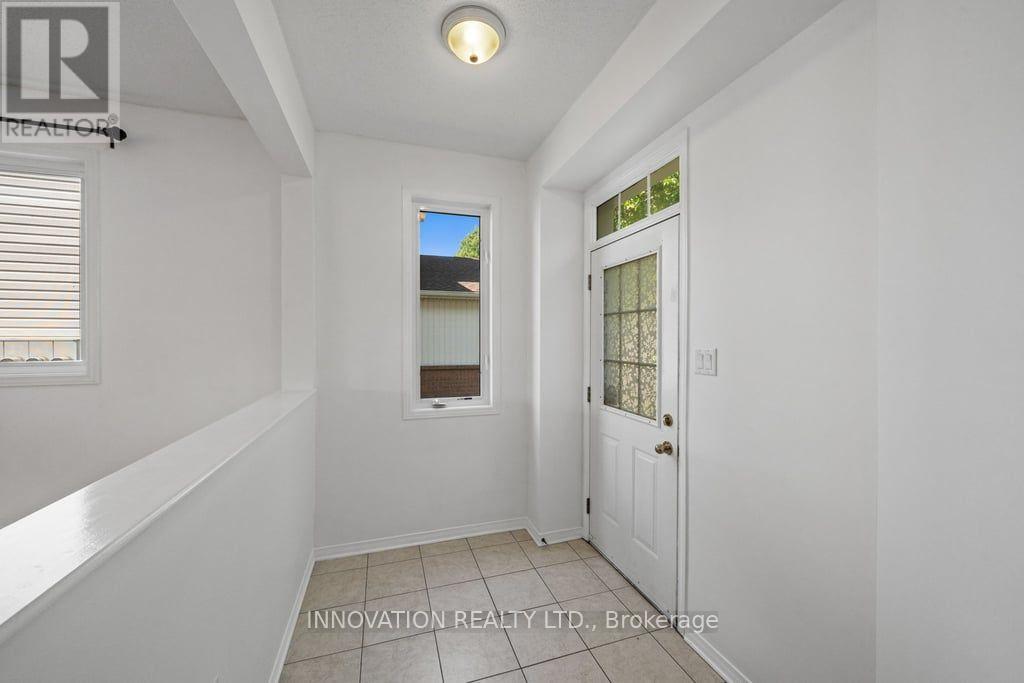 574 Aberfoyle Circle, Ottawa, Ontario  K2K 3R3 - Photo 4 - X13702986
