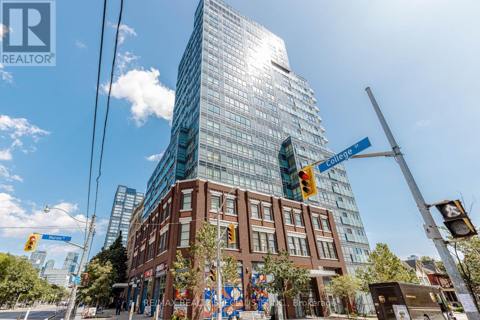 604 - 181 HURON STREET, Toronto, Ontario