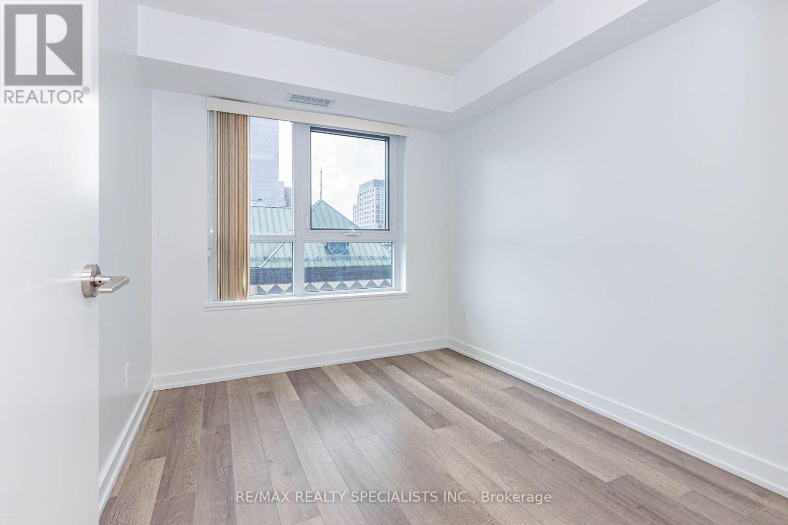 604 - 181 Huron Street, Toronto, Ontario  M5T 0C1 - Photo 18 - C13703004